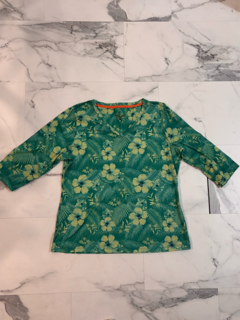 🌴Paradise Shores🌴 Green Tropical Floral Top